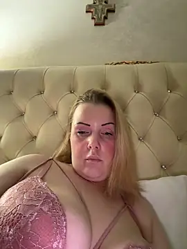 Snapshot of Piccolamonella29 chatting on March 2026 05:19:01 AM Piccolamonella29 online show from March 2026 05:19:01 AM