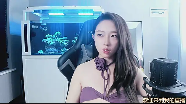 Snapshot of Keke-Bai chatting on October 2025 11:55:02 AM Keke-Bai online show from October 2025 11:55:02 AM