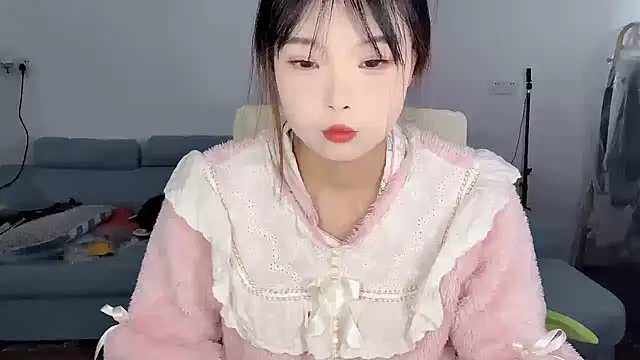 Akong11 online show from February 2026 04:05:02 AM