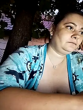 Snapshot of Flacara100 chatting on September 2025 04:40:01 PM Flacara100 online show from September 2025 04:40:01 PM