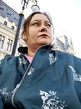 Snapshot of Flacara100 chatting on September 2025 06:29:01 AM Flacara100 online show from September 2025 06:29:01 AM