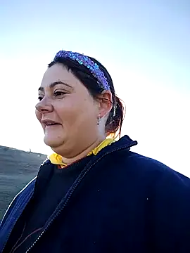 Snapshot of Flacara100 chatting on October 2025 06:03:02 AM Flacara100 online show from October 2025 06:03:02 AM