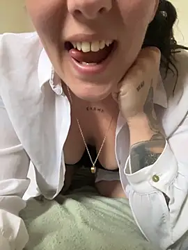 Snapshot of anonyme_hot47 chatting on November 2025 01:11:02 PM anonyme hot47 online show from November 2025 01:11:02 PM