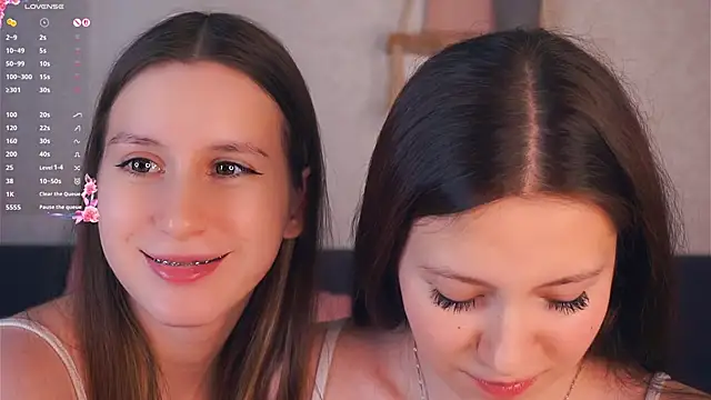 GabrielleLynchard online show from December 2025 08:48:02 PM