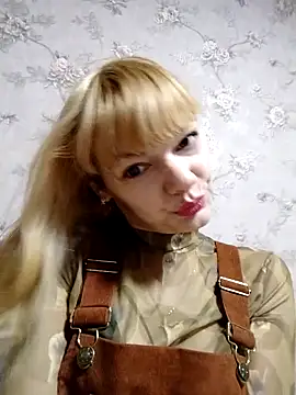 AliceSwan1122 online show from September 2025 12:48:02 AM