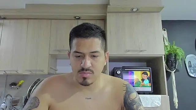 Arnolwilliams online show from September 2025 11:17:01 PM