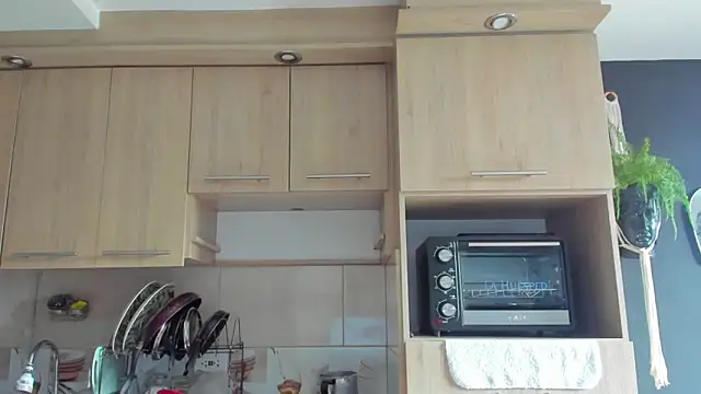 Arnolwilliams online show from September 2025 07:40:02 PM