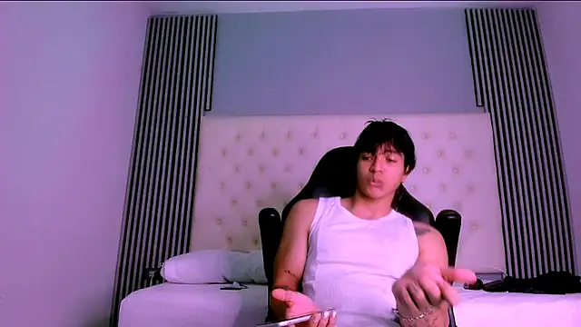 toji luxxer online show from November 2025 02:54:02 AM