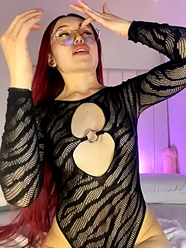 Abbi Gomez online show from September 2025 10:48:02 PM