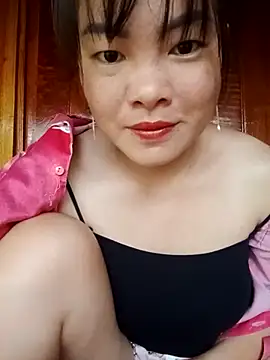 emilyzz online show from September 2025 12:48:02 AM