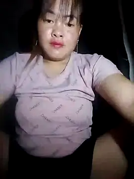 emilyzz online show from October 2025 10:20:02 PM