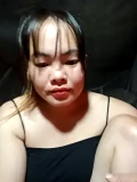 emilyzz online show from December 2025 02:05:02 AM