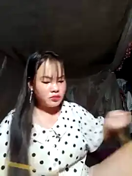 Snapshot of emilyzz chatting on February 2026 03:34:02 AM emilyzz online show from February 2026 03:34:02 AM