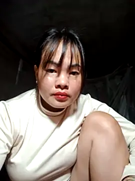 Snapshot of emilyzz chatting on February 2026 03:03:02 AM emilyzz online show from February 2026 03:03:02 AM