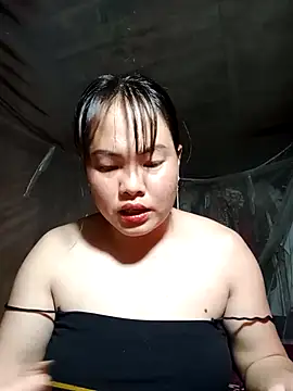 Snapshot of emilyzz chatting on February 2026 01:59:02 AM emilyzz online show from February 2026 01:59:02 AM