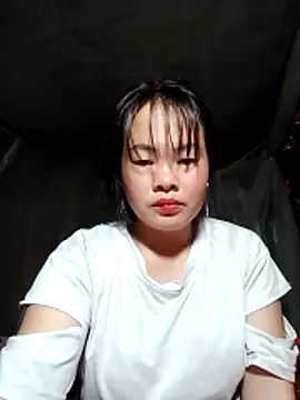 Snapshot of emilyzz chatting on February 2026 12:43:02 AM emilyzz online show from February 2026 12:43:02 AM