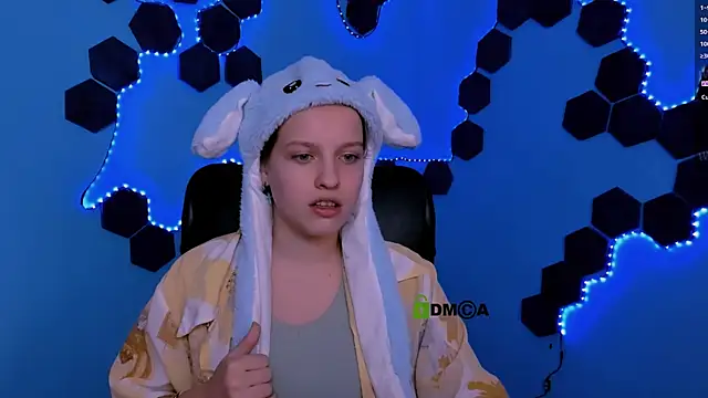 kaela spell  online show from January 2026 08:01:01 PM