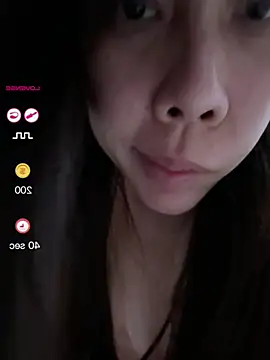 Snapshot of qianhan_x chatting on June 2026 03:10:01 PM qianhan x online show from June 2026 03:10:01 PM