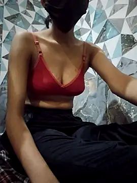 Snapshot of Hotygirl111 chatting on March 2026 12:00:01 PM Hotygirl111 online show from March 2026 12:00:01 PM