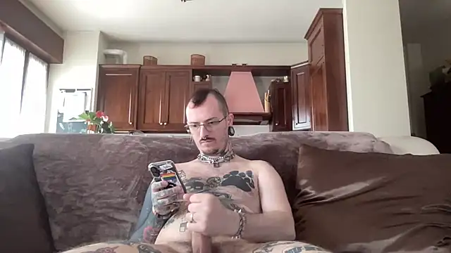 Chaserlovebear online show from April 2026 12:56:01 PM