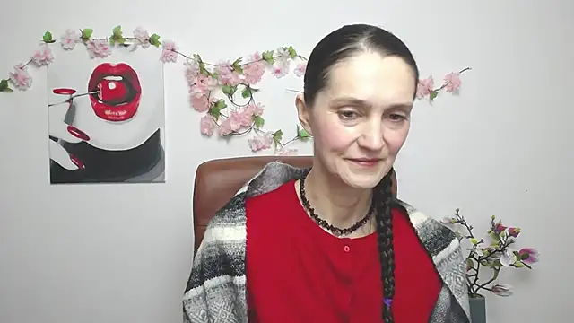 Snapshot of TayaFinch chatting on November 2025 01:22:02 PM TayaFinch online show from November 2025 01:22:02 PM