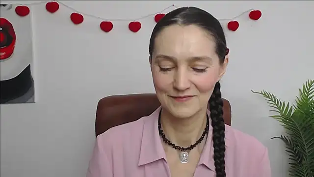 TayaFinch online show from February 2026 01:08:02 PM