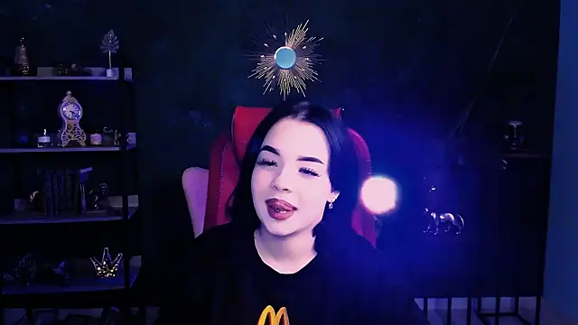 leslierowe  online show from September 2025 08:34:02 PM