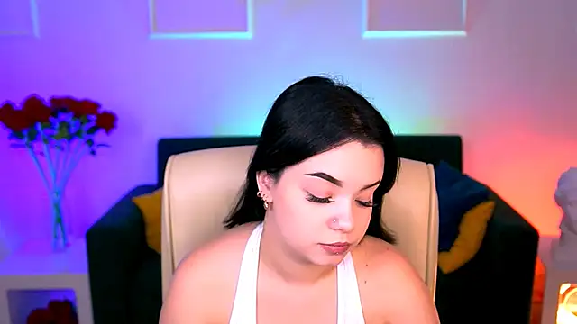 leslierowe  online show from September 2025 05:07:02 PM