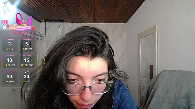 alllyson  online show from October 2025 07:36:02 PM