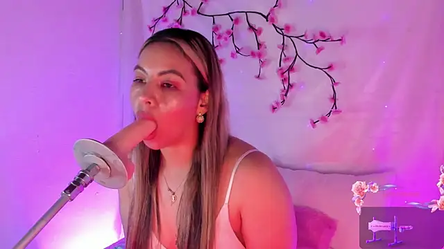 chubbyZoe online show from October 2025 02:59:01 AM