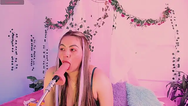 chubbyZoe online show from November 2025 03:12:01 PM