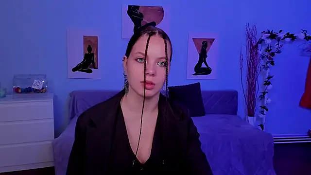 BetsyKiss online show from September 2025 05:09:02 AM