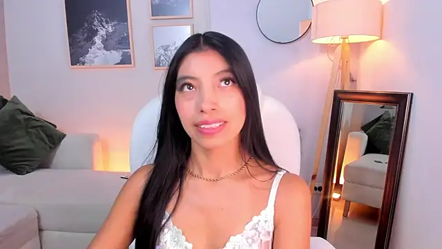 Tiffany Low online show from April 2026 01:34:01 PM