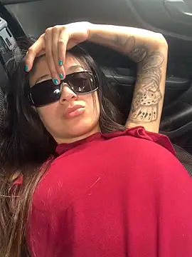 Snapshot of MiQeilaSweet chatting on October 2025 07:25:01 PM MiQeilaSweet online show from October 2025 07:25:01 PM