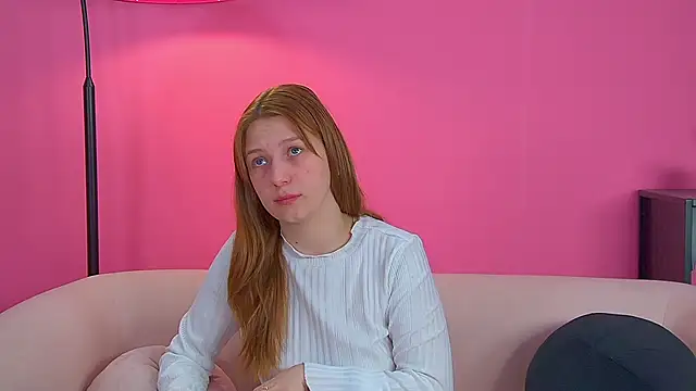 BeatriceBinoche online show from November 2025 07:18:02 PM