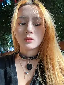 yuki june online show from November 2025 07:51:02 AM