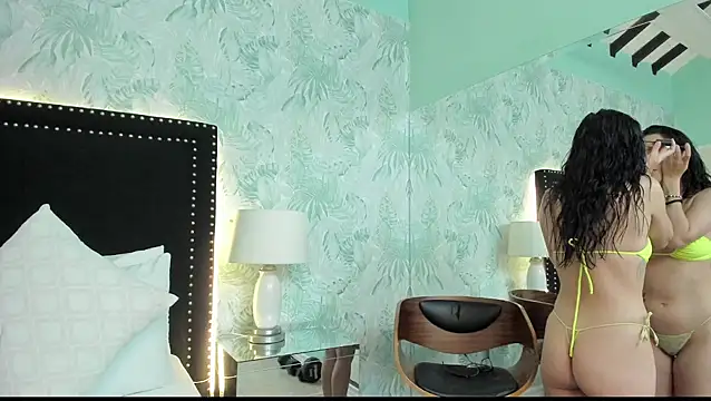 SamyySwet online show from December 2025 07:40:02 PM