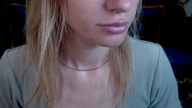 Snapshot of CelineReyys chatting on July 2026 07:28:02 AM CelineReyys online show from July 2026 07:28:02 AM