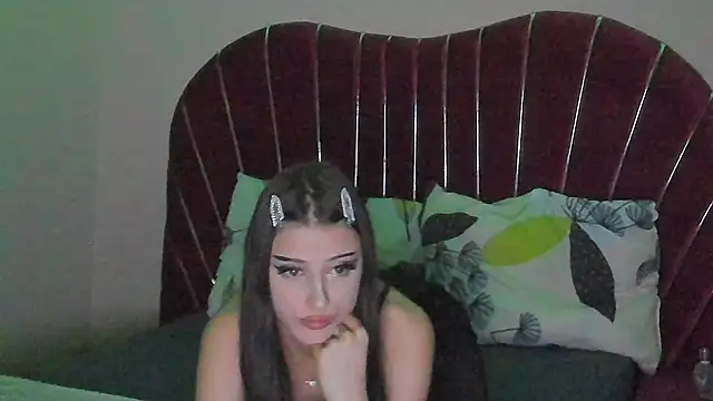 DariaX19 online show from November 2025 08:46:02 PM