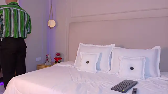 ZaneDawson online show from November 2025 03:38:02 AM