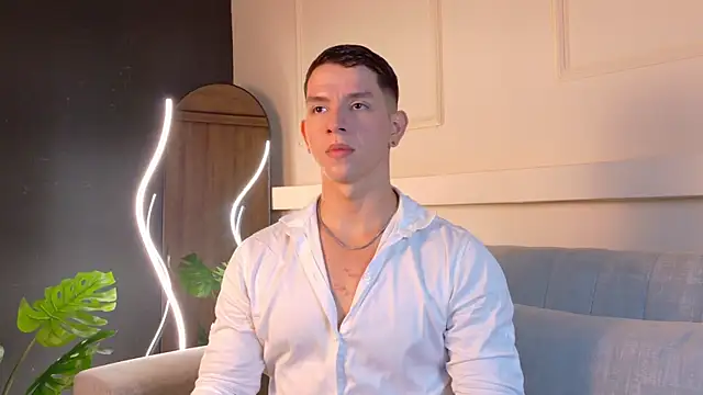 Snapshot of ZaneDawson chatting on January 2026 11:08:01 PM ZaneDawson online show from January 2026 11:08:01 PM