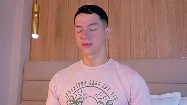 Snapshot of ZaneDawson chatting on January 2026 02:43:01 PM ZaneDawson online show from January 2026 02:43:01 PM