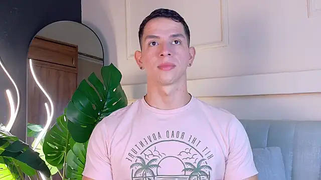 Snapshot of ZaneDawson chatting on February 2026 07:45:01 PM ZaneDawson online show from February 2026 07:45:01 PM