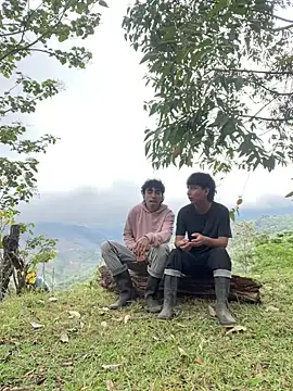 sky-wolves online show from October 2025 04:37:01 PM