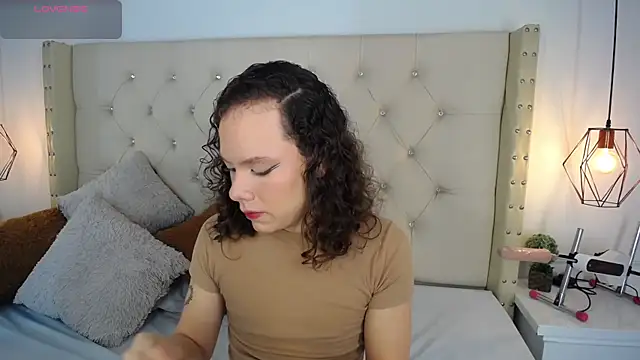 bycandy  online show from December 2025 01:06:01 PM