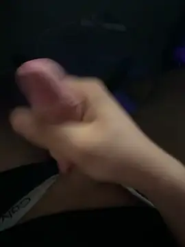 jstntz online show from November 2025 12:02:01 AM