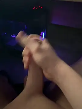 jstntz online show from March 2026 12:04:02 AM