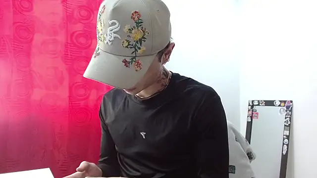 Snapshot of jaico_santos chatting on May 2026 10:38:02 PM jaico santos online show from May 2026 10:38:02 PM
