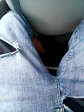 Mikaaa97 online show from June 2026 01:46:01 PM