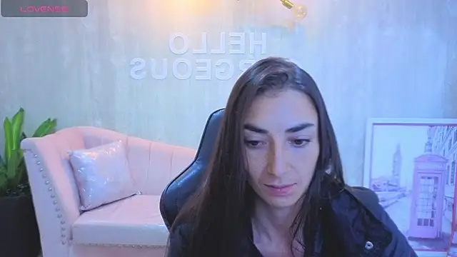 Maily a  online show from April 2026 02:40:02 AM